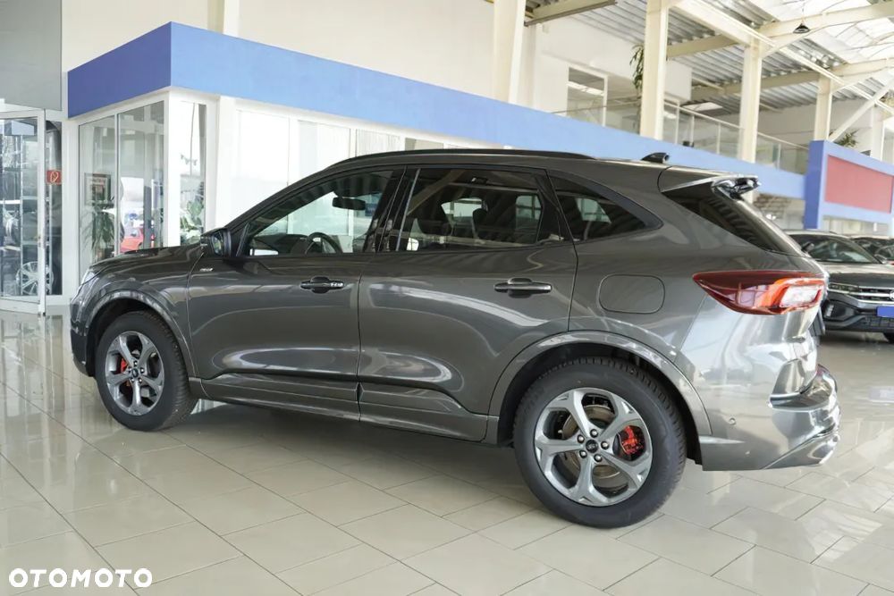 Ford Kuga - 2