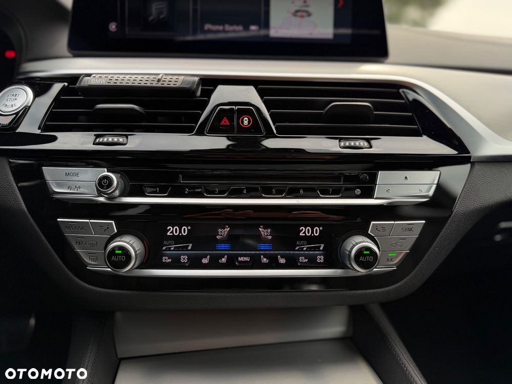 BMW Seria 5 540d xDrive M Sport sport - 22