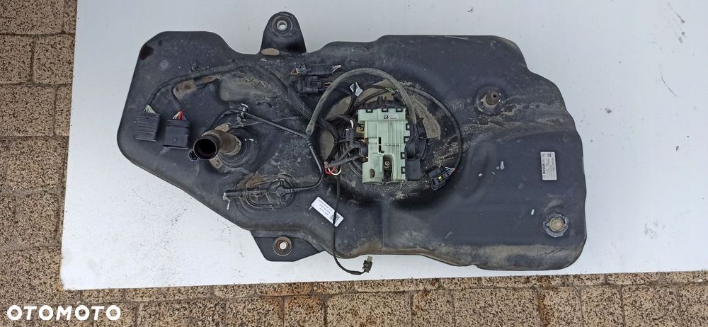 MERCEDES ML W166 166 2.2 CDI 250 zbiornik pompa adblue A1664706001 - 1