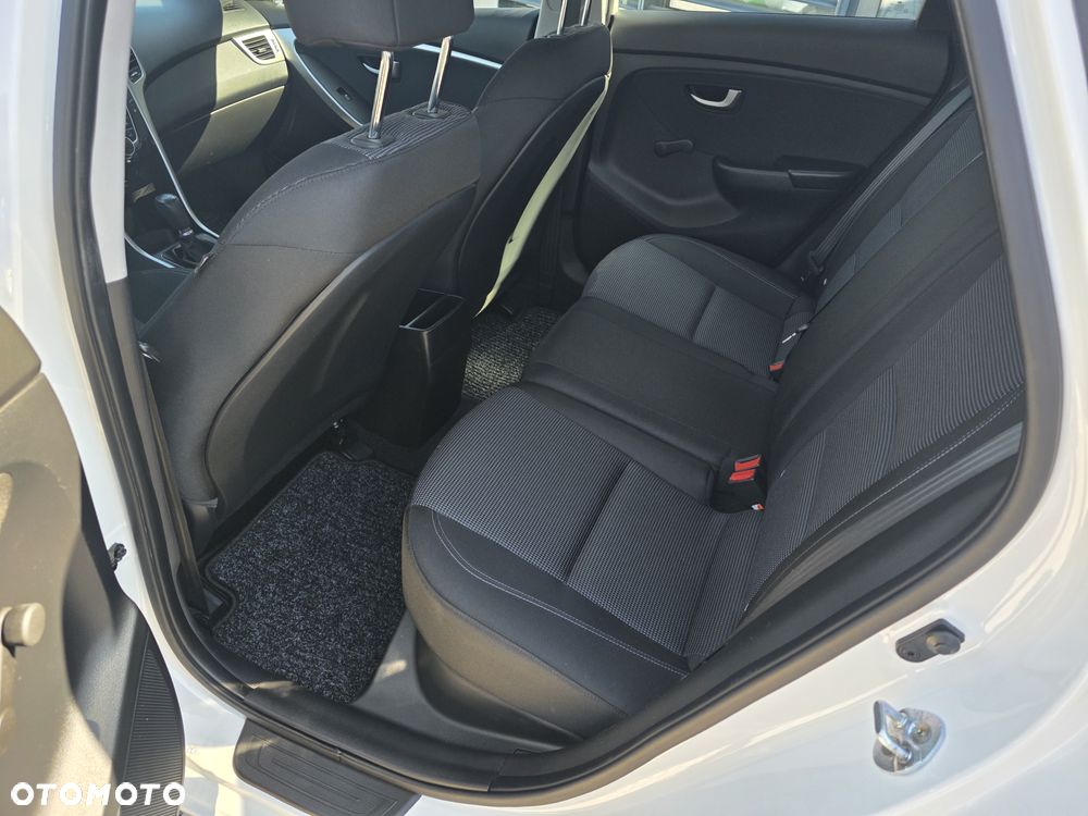 Hyundai i30 1.4 Advantage - 10