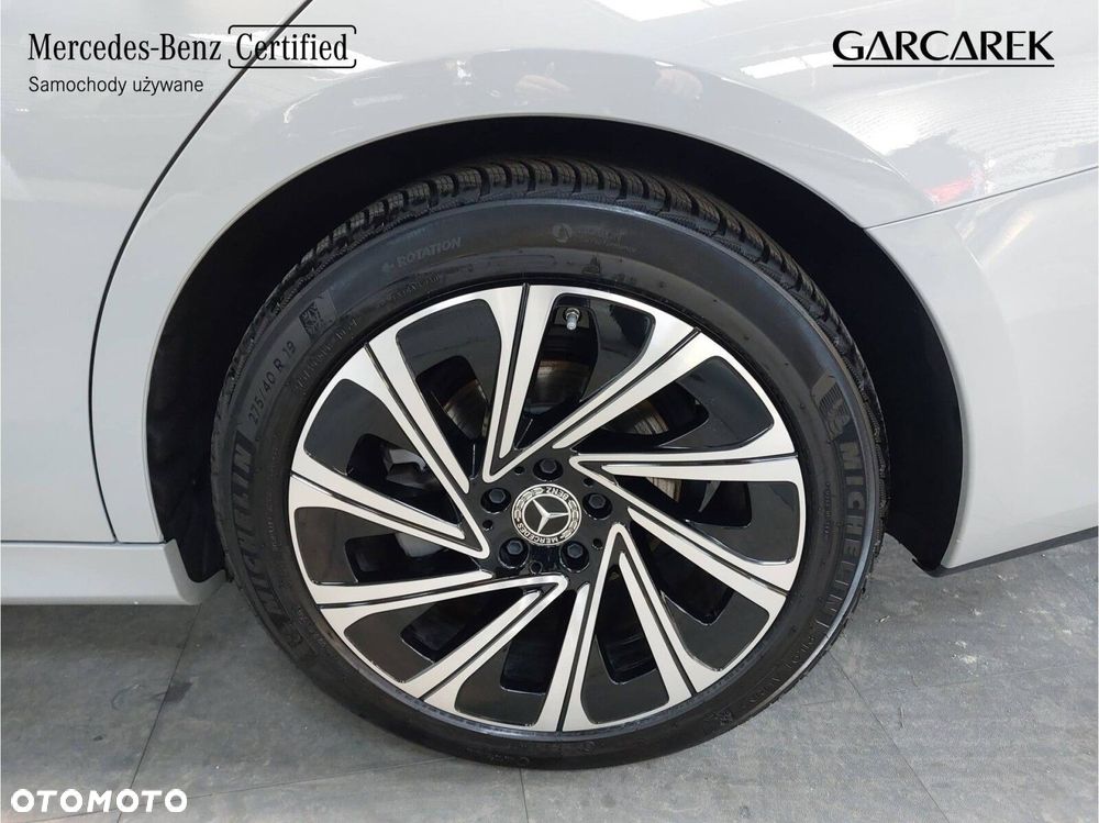 Mercedes-Benz Klasa E - 25