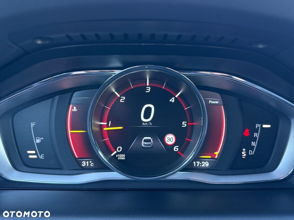 Volvo XC 60 - 31