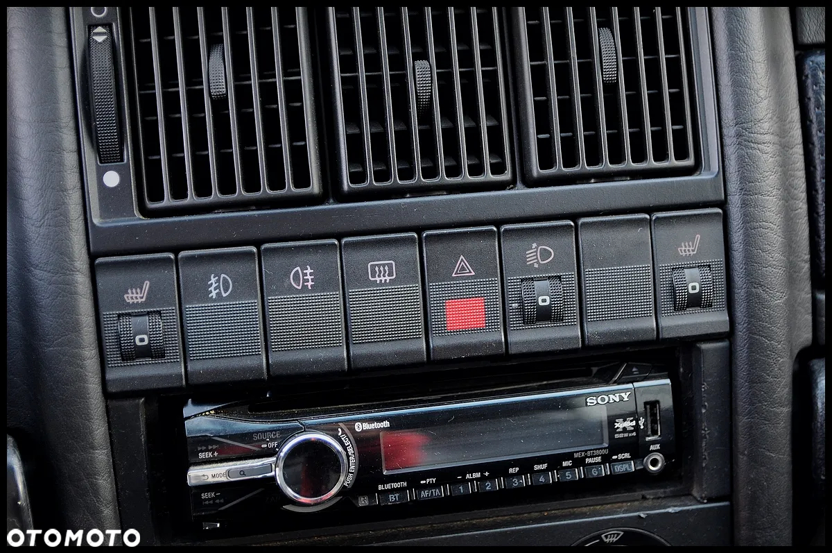 Audi 80 2.6 E - 32