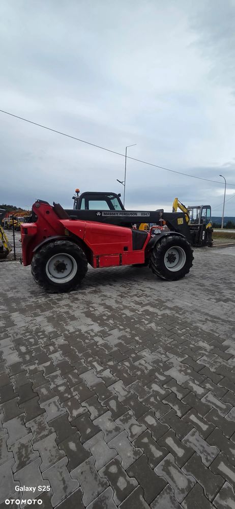 Massey Ferguson 8947 - 9