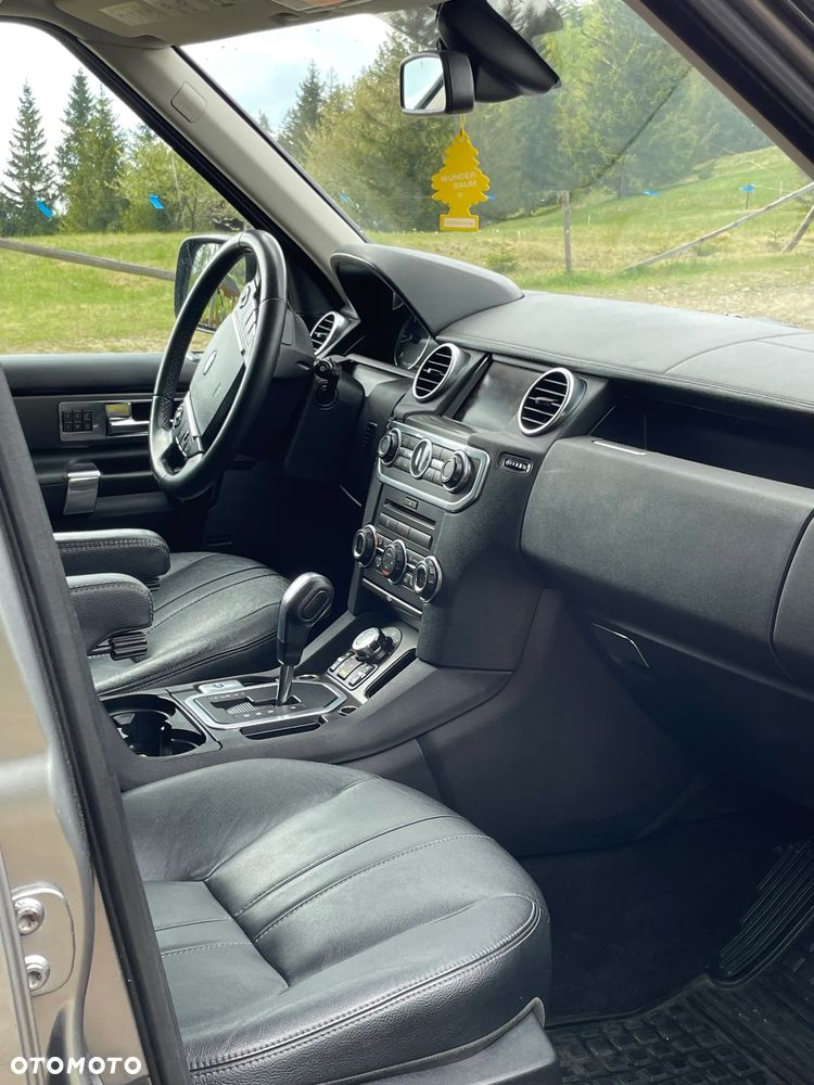Land Rover Discovery 3.0D V6 HSE - 5