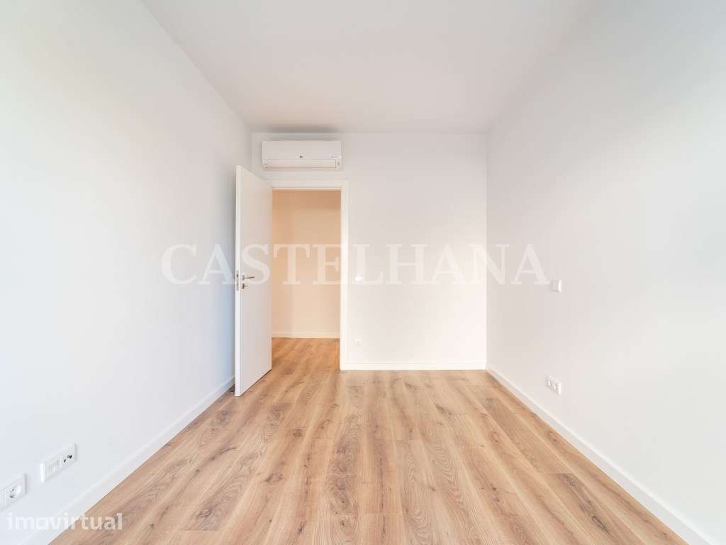 Apartamento T2 com varanda, em Ramalde - Grande imagem: 4/100
