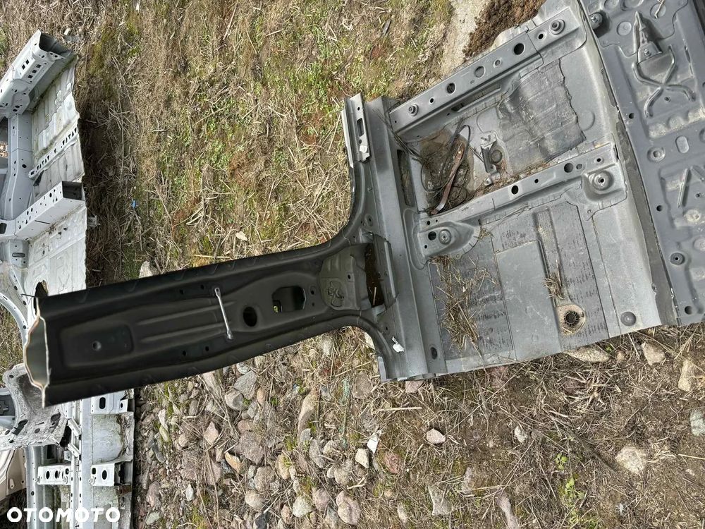 SŁUPEK ŚRODKOWY SŁUPEK B BMW G20 LEWY - 3