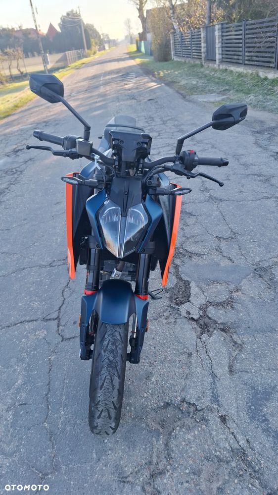 KTM Duke - 25
