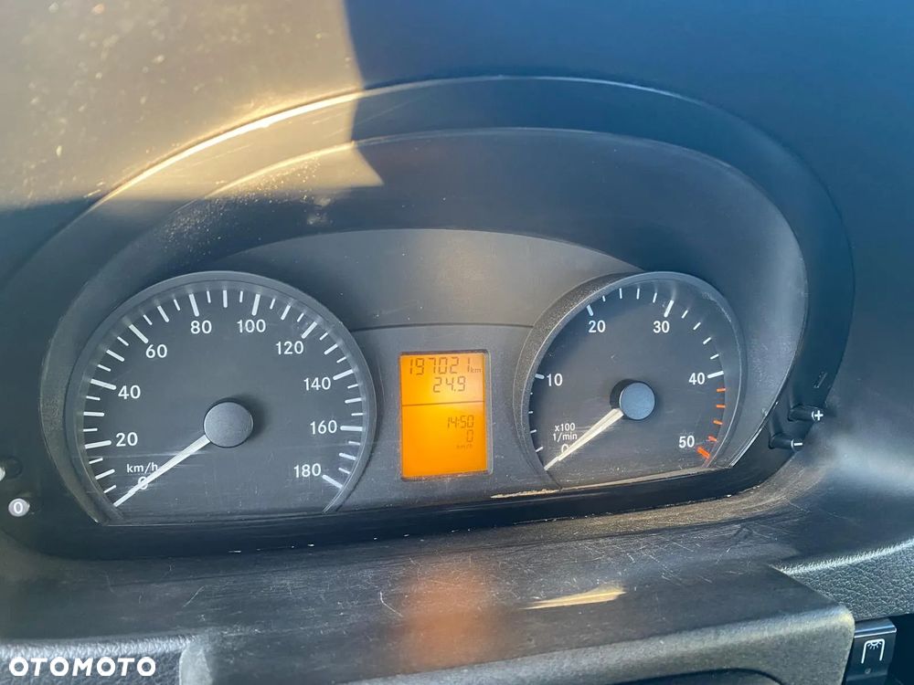 Mercedes-Benz sprinter - 22