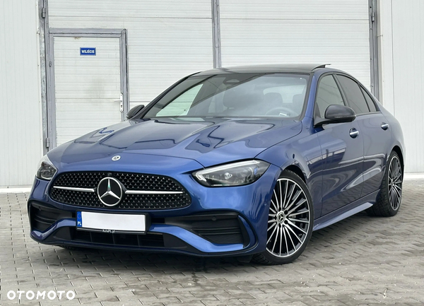 Mercedes-Benz Klasa C 300 4MATIC 9G-TRONIC