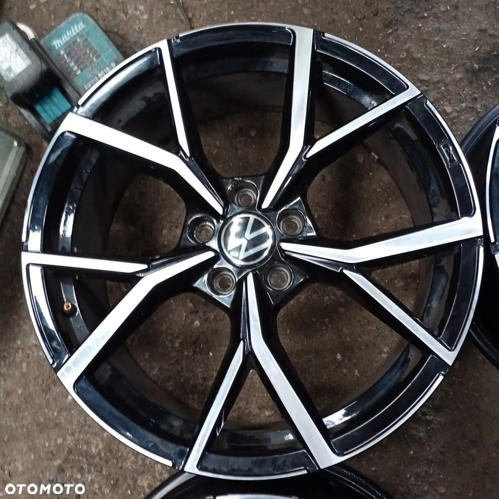 Felgi volkswagen Passat Golf Arteon 19" - 11