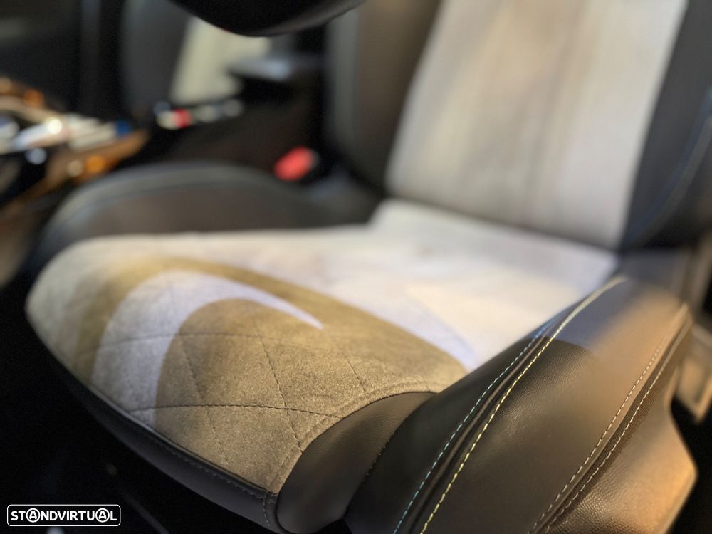 Peugeot e-208 GT Pack - 5