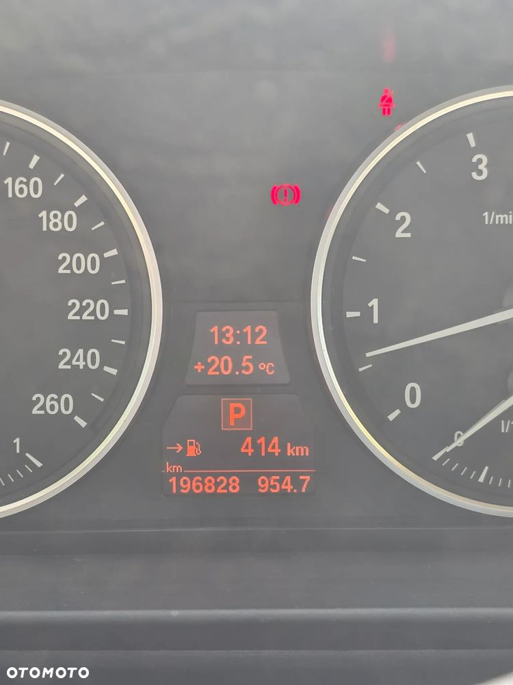 BMW Seria 5 523i - 17