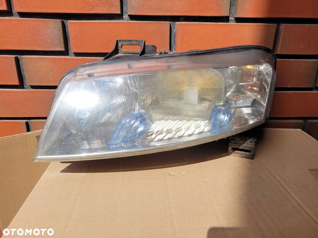 LAMPA LEWA PRZÓD PRZEDNIA FIAT STILO 3D XENON EU - 1