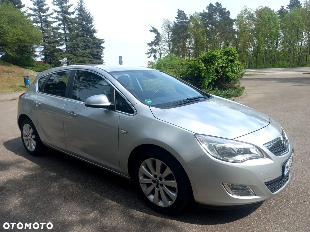 Opel Astra 1.6 Edition Sport - 2