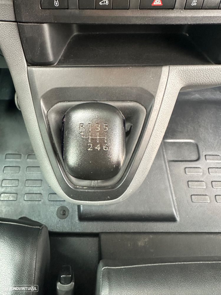 Peugeot Expert Premium - 8