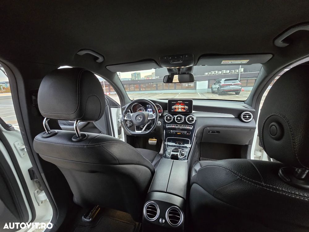 Mercedes-Benz GLC - 11