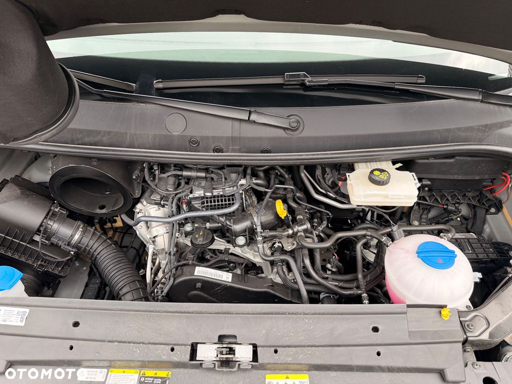 Volkswagen Crafter - 26