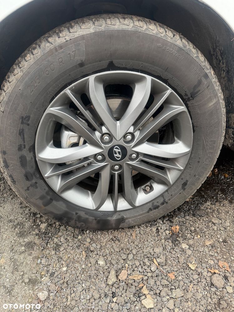 Hyundai ix35 1.7 CRDi Premium 2WD - 16