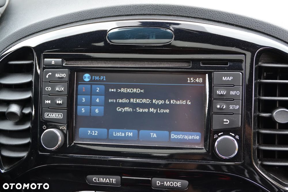 Nissan Juke 1.6 DIG-T N-Connecta - 30