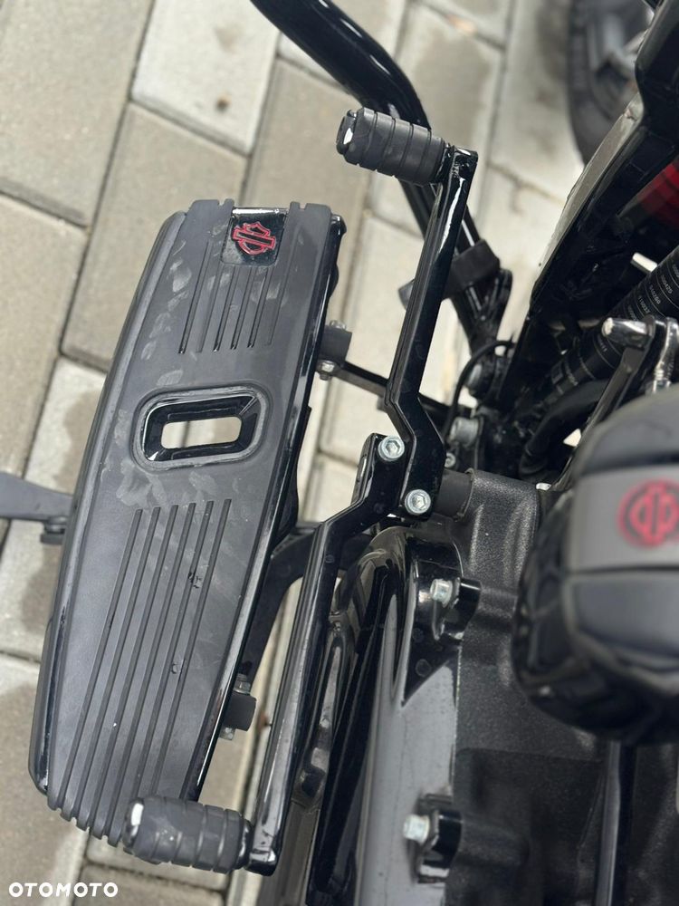 Harley-Davidson Touring Road Glide - 9