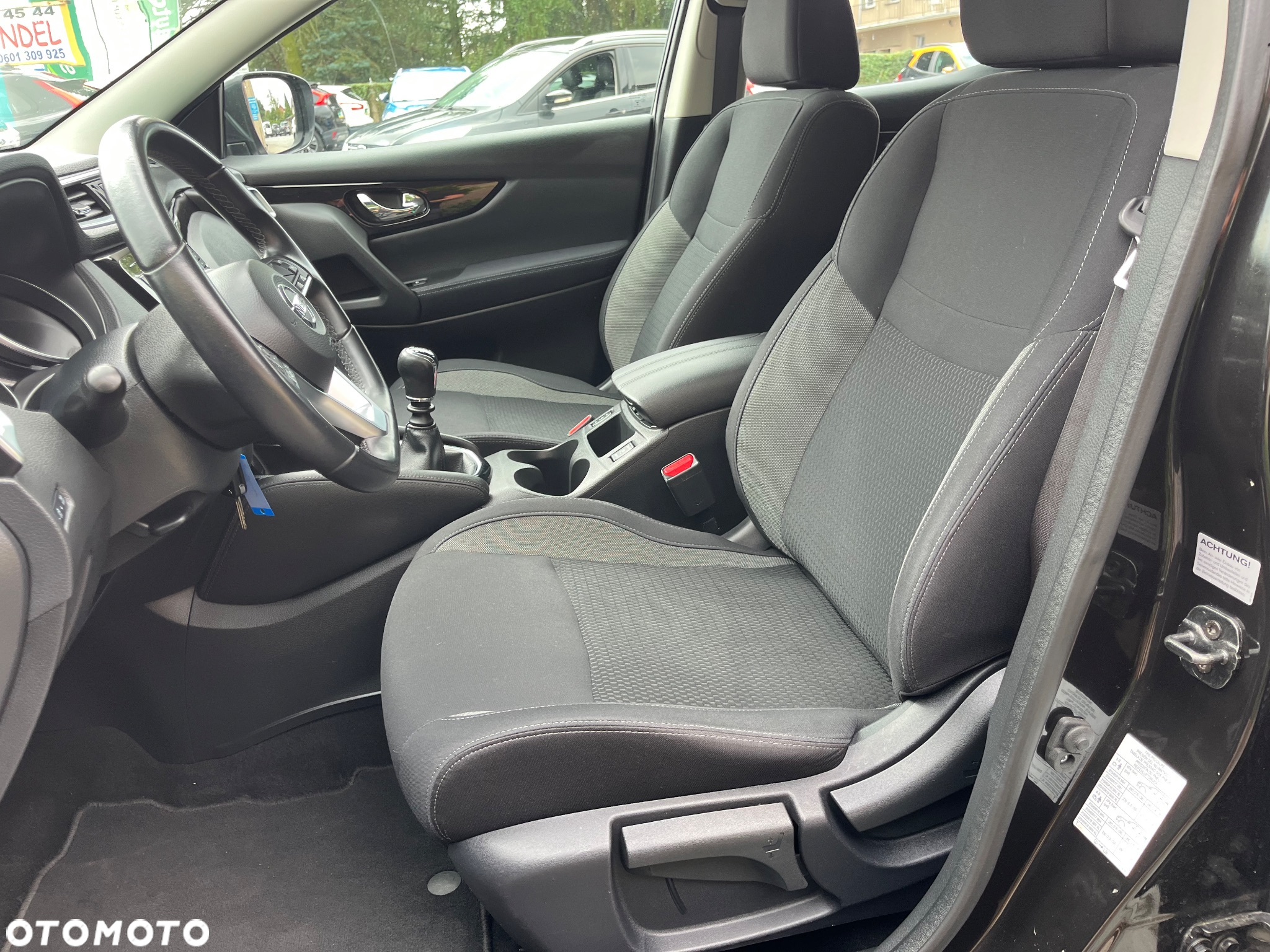 Nissan Qashqai 1.3 DIG-T MHEV Tekna - 6