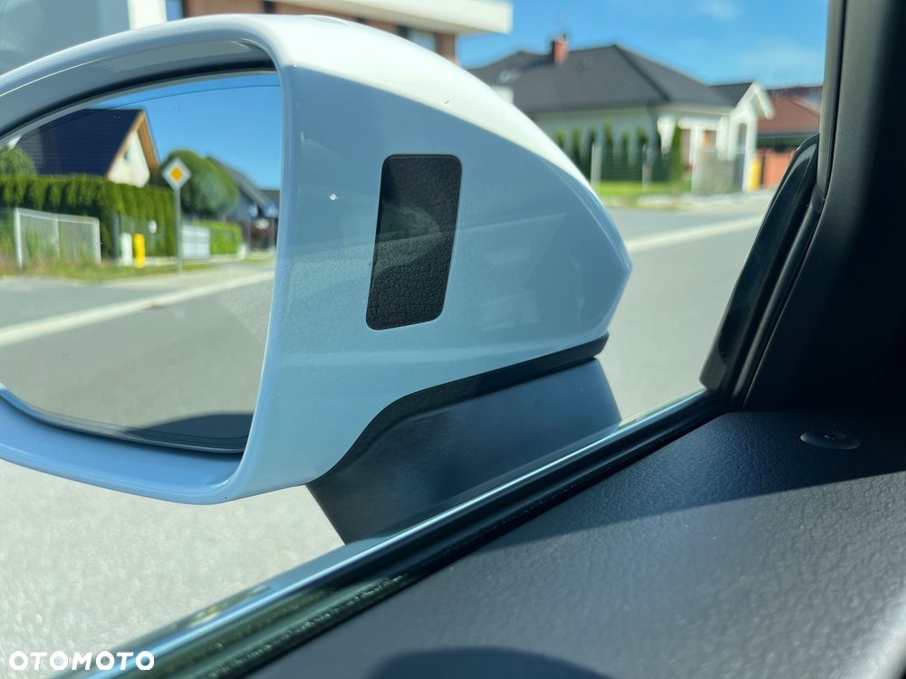 Audi A6 Avant 40 TDI S tronic - 33