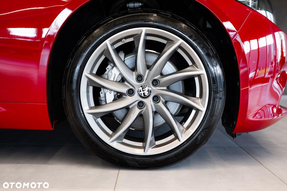 Alfa Romeo Giulia 2.0 Turbo TI Q4 - 39
