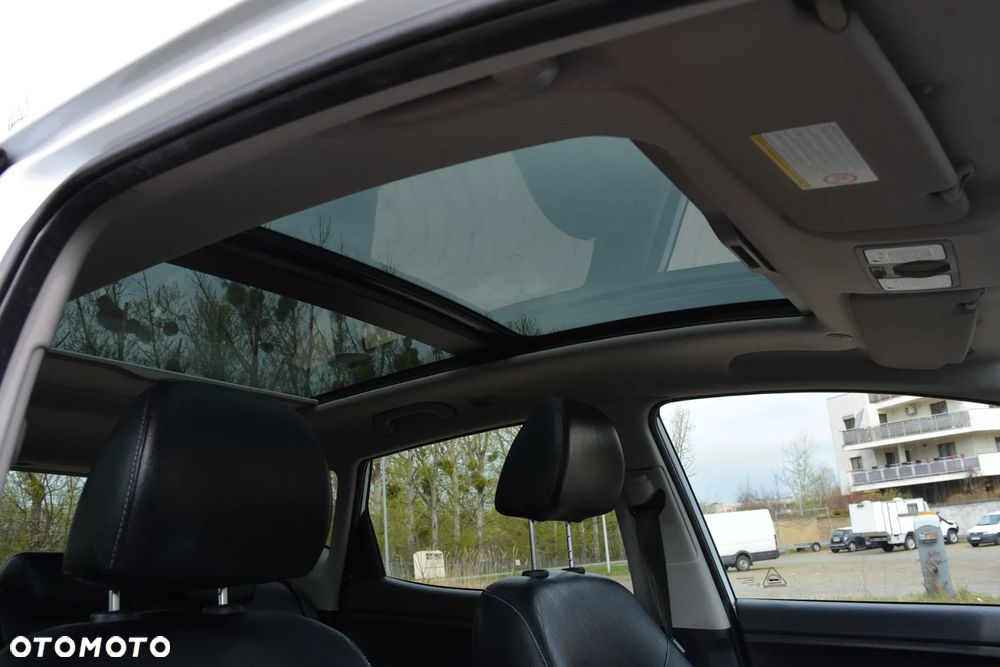 Kia Venga 1.4 CVVT Titanium Collection - 10