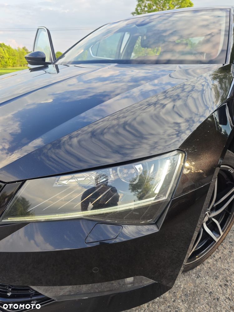 Skoda Superb 2.0 TSI Style DSG - 29
