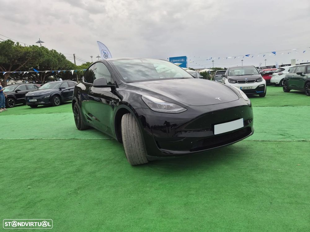 Tesla Model Y Long Range Dual Motor AWD - 1