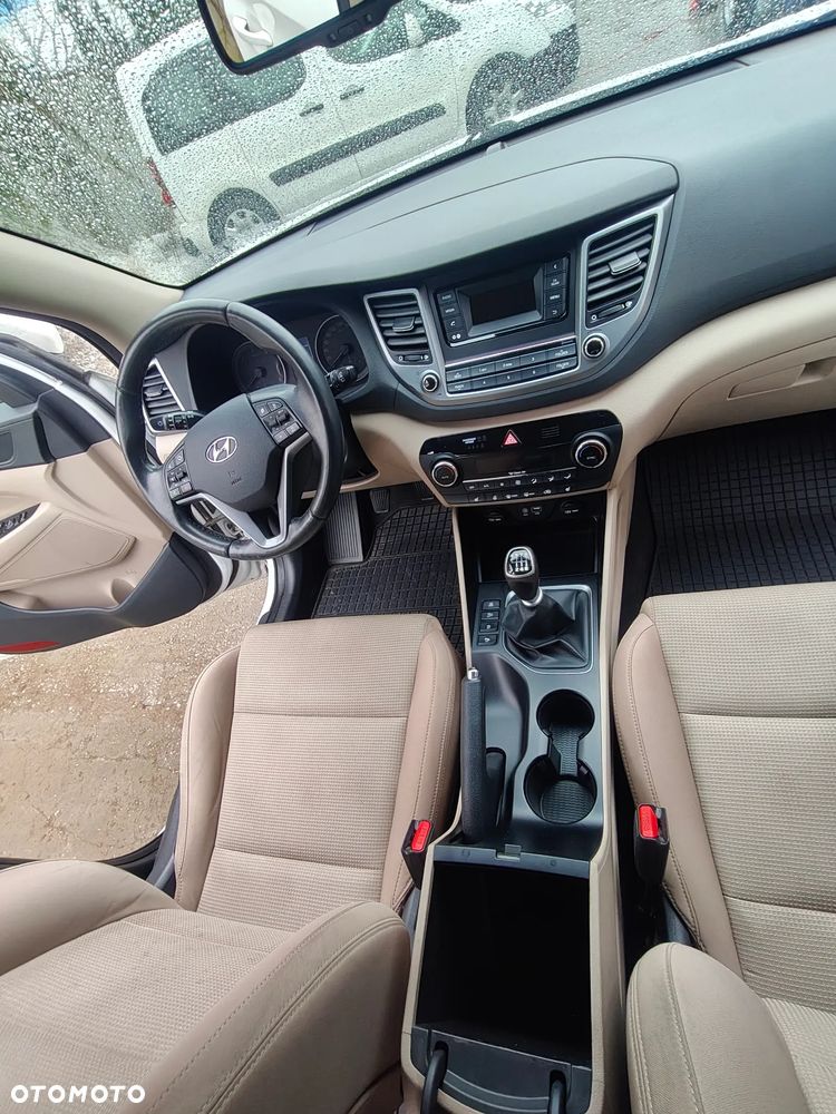 Hyundai Tucson - 14