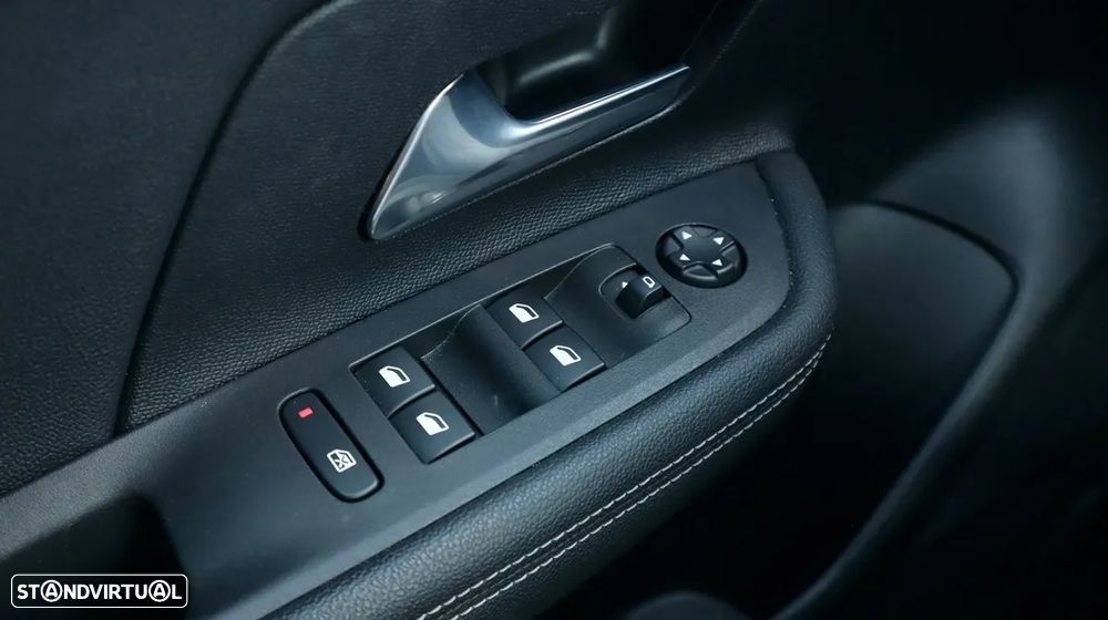 Opel Mokka 1.2 T GS AT - 48