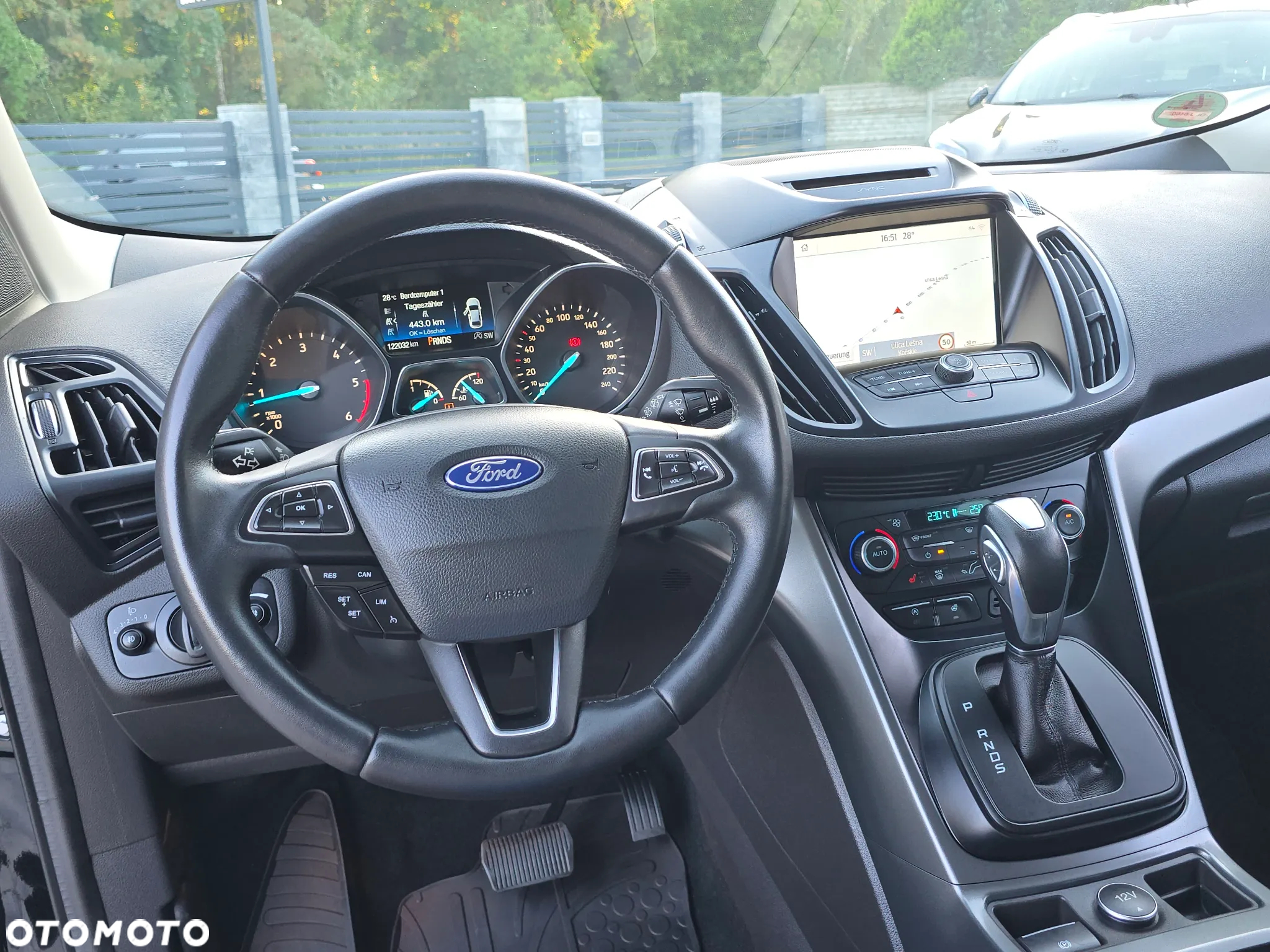 Ford Kuga 2.0 TDCi 4x4 Titanium - 32