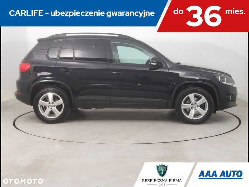 Volkswagen Tiguan - 8