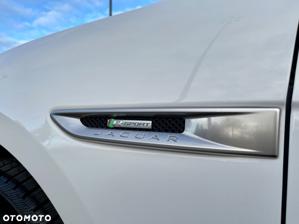 Jaguar F-Pace 2.0 i4D RWD R-Sport - 23