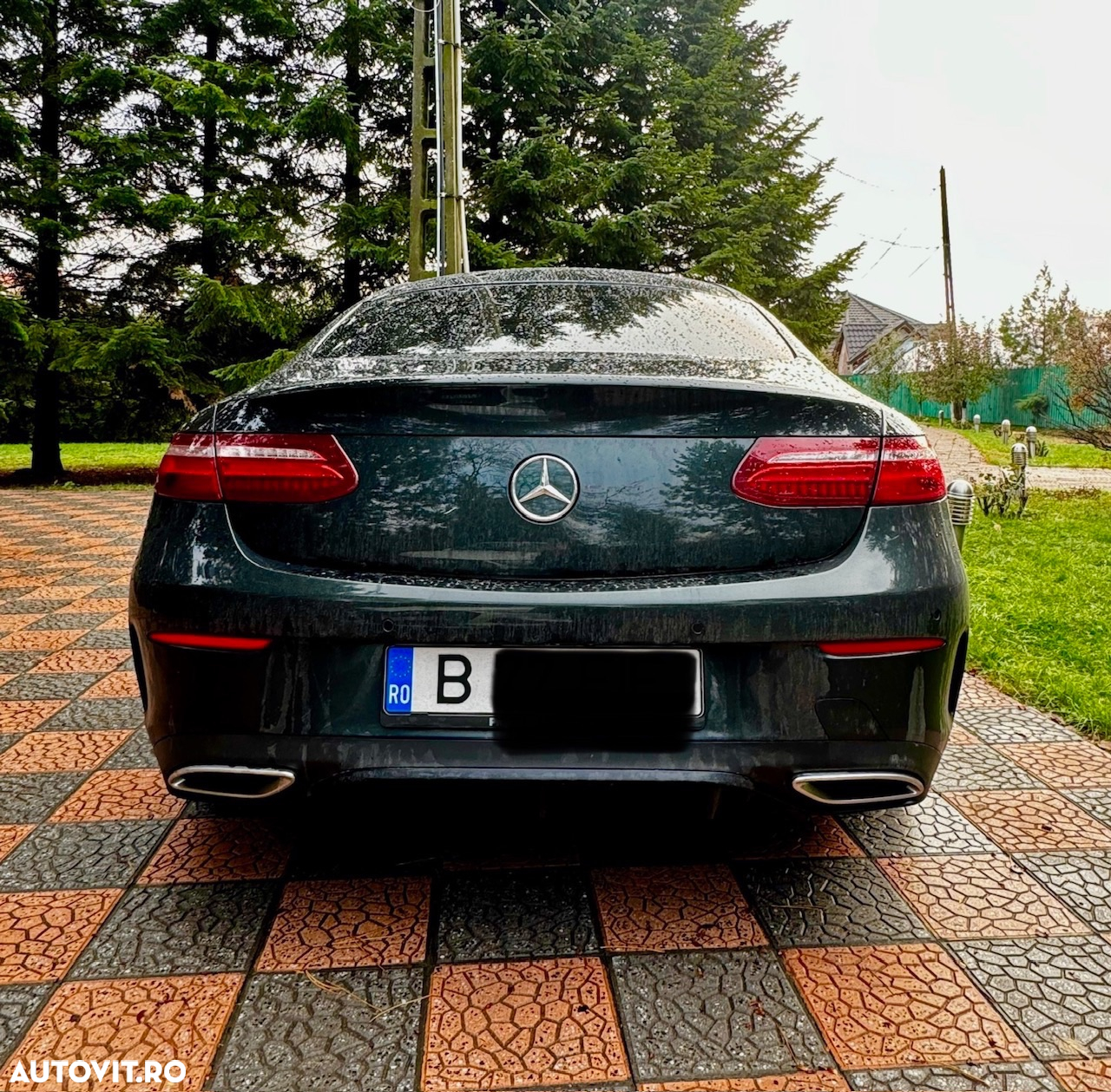 Mercedes-Benz E 300 d Cabrio - 15