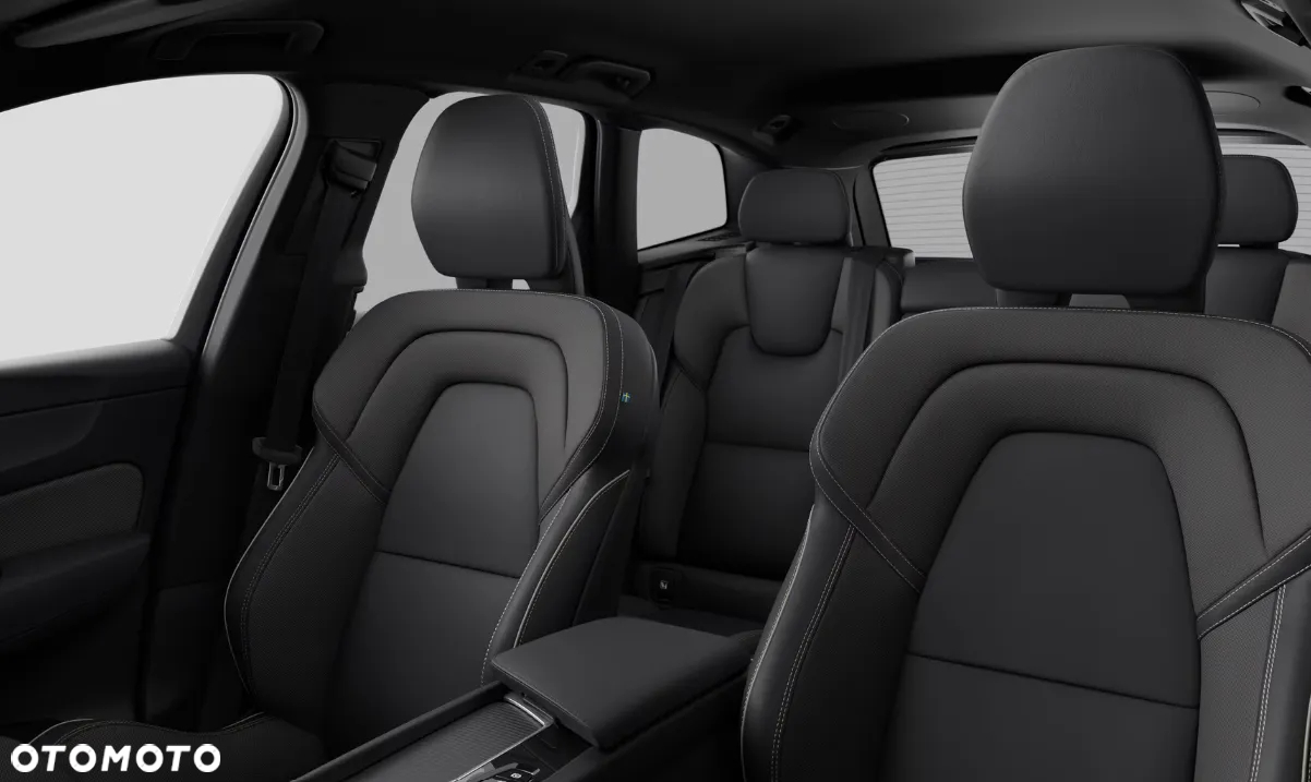 Volvo XC 60 T6 Plug-In Hybrid AWD Plus Black Edition - 5