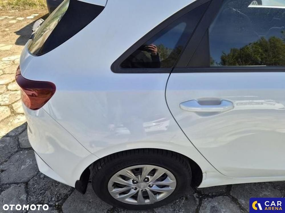 Kia Ceed - 22
