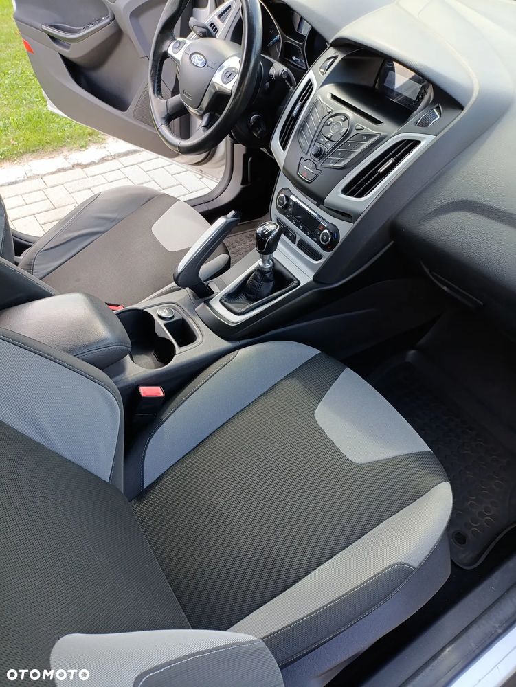Ford Focus 1.6 TDCi Edition - 16