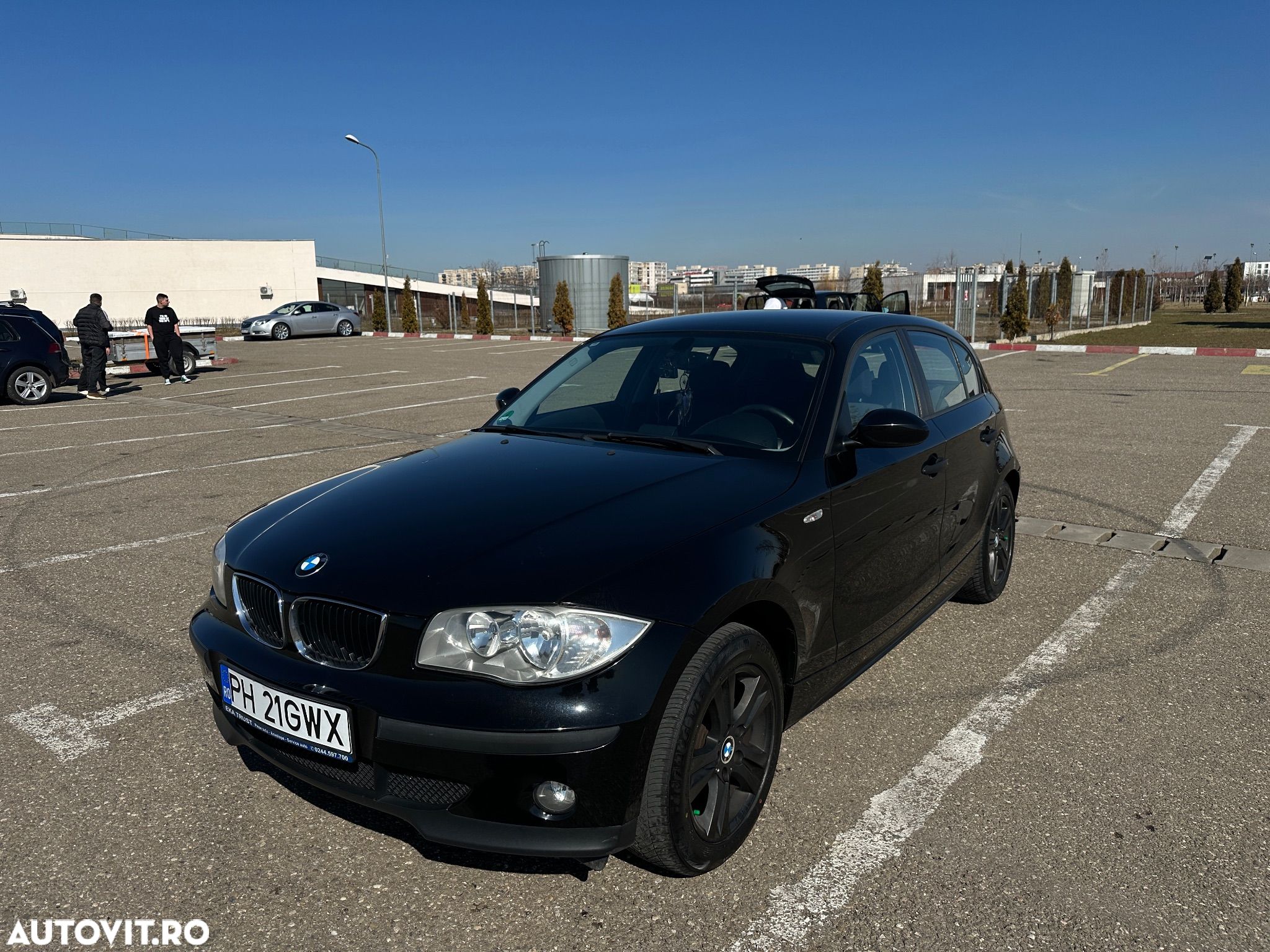 BMW Seria 1 116i - 1