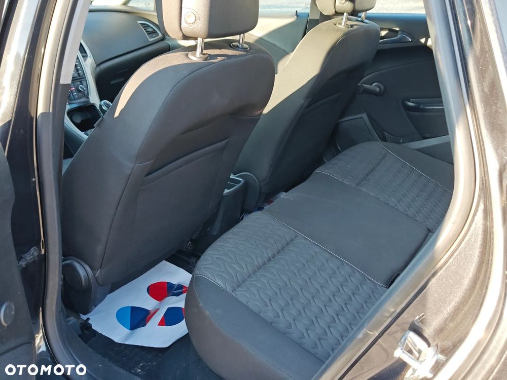 Opel Astra 1.7 CDTI DPF Cosmo - 7