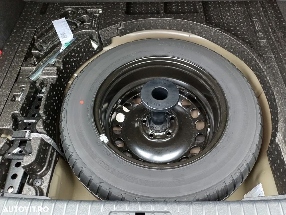 Volkswagen Passat 1.5 TSI ACT DSG Trendline - 10