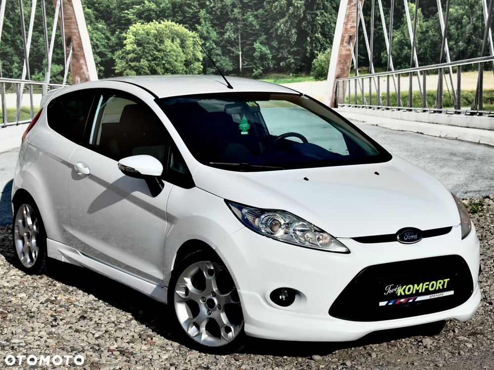 Ford Fiesta 1.6 Sport - 4