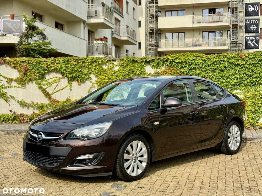 Opel Astra - 1