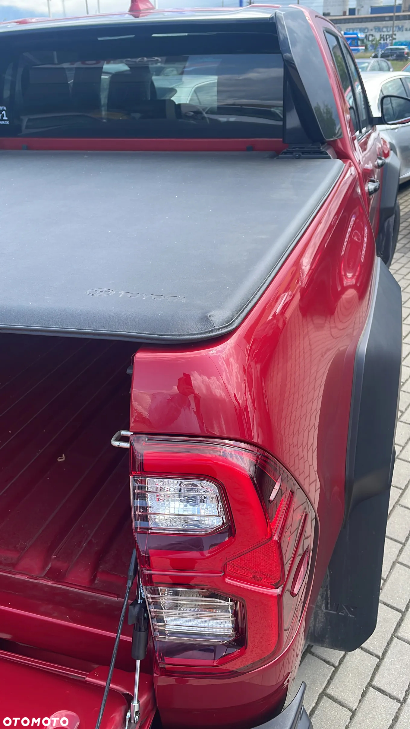 Toyota Hilux 2.8 D-4D Double Cab GR Sport II 4x4 - 11