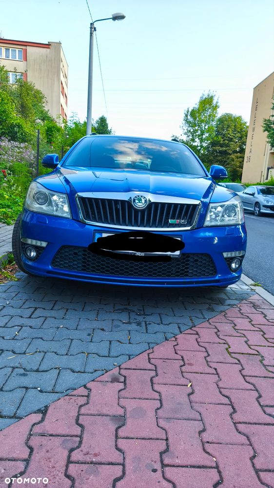 Skoda Octavia 2.0 TFSI RS - 2
