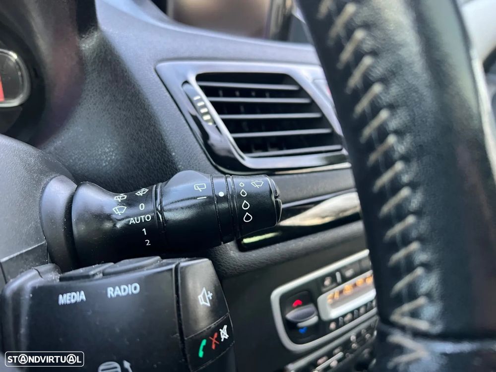 Renault Mégane Coupe 1.5 dCi Bose Edition SS - 14