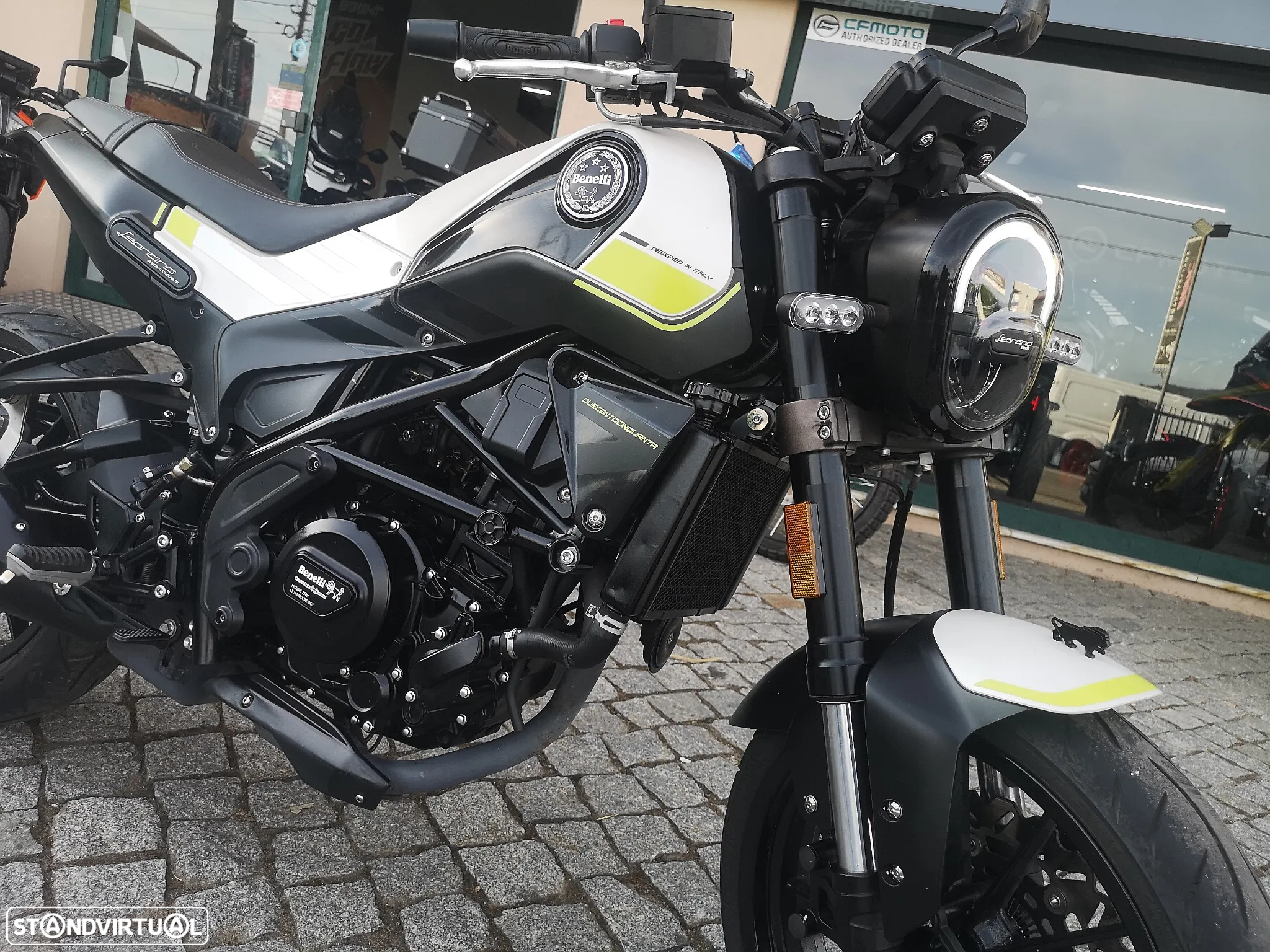 Benelli Leoncino 250 A2 - 2