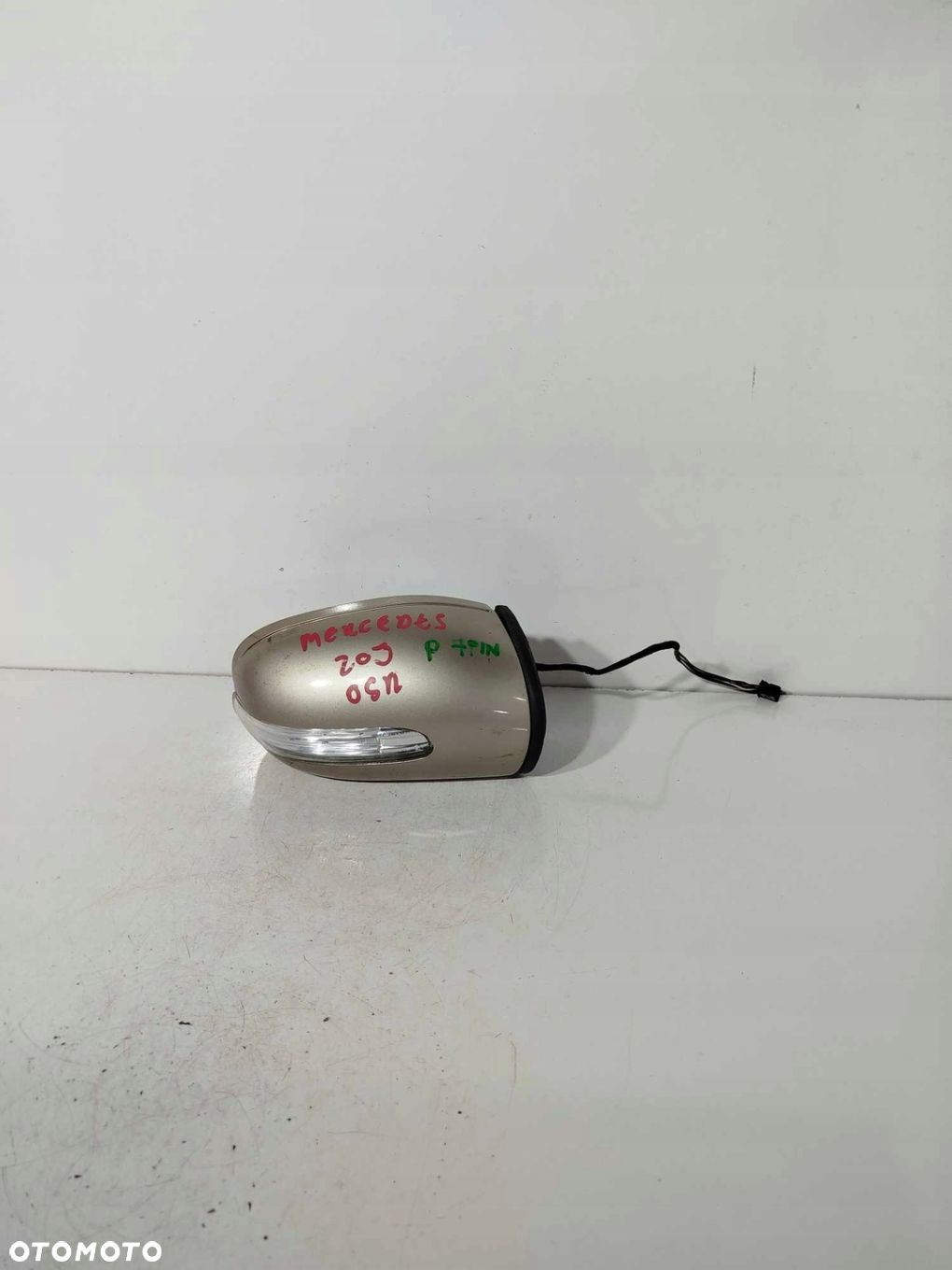 LUSTERKO PRAWE MERCEDES C-KLASA W203 00-07 7 PIN - 1